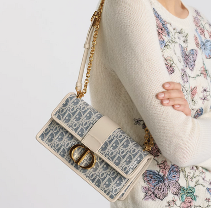 Dior Montaigne East-west bag with chain