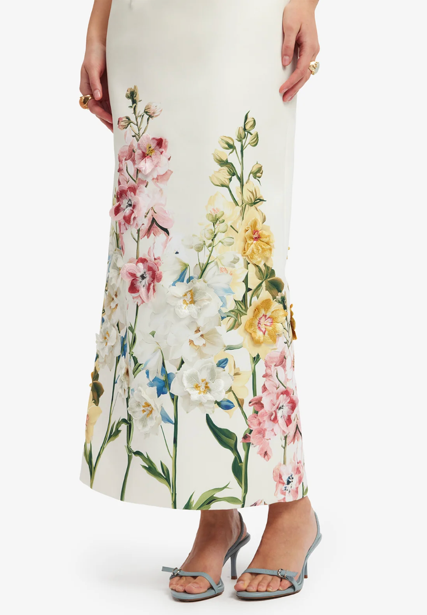 Leo Lin Rayna Embroidered Maxi Dress In Snapdragon Print in Snow