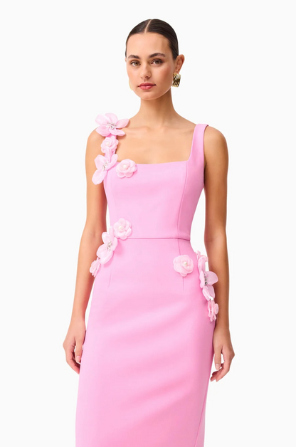 Elliatt Chantelle 3D Midi Dress in Pink