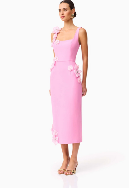 Elliatt Chantelle 3D Midi Dress in Pink