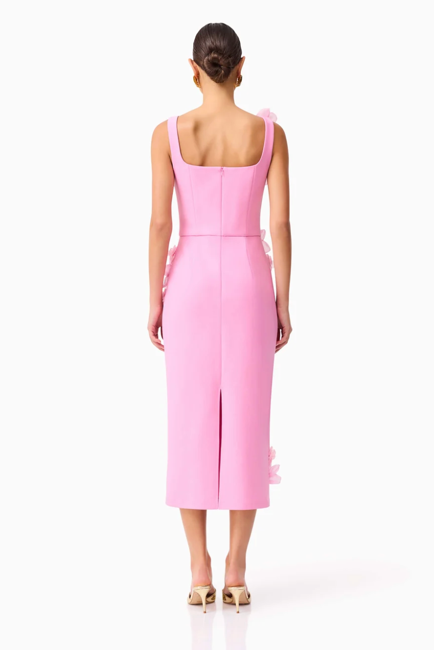 Elliatt Chantelle 3D Midi Dress in Pink